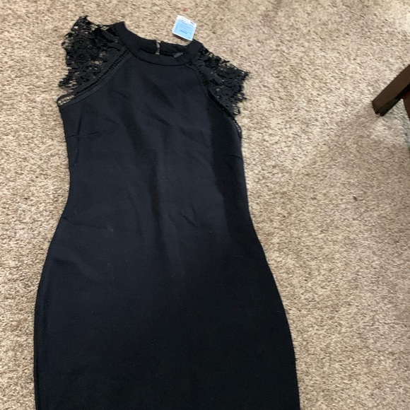 It’s from Ross - Picture 1 of 4